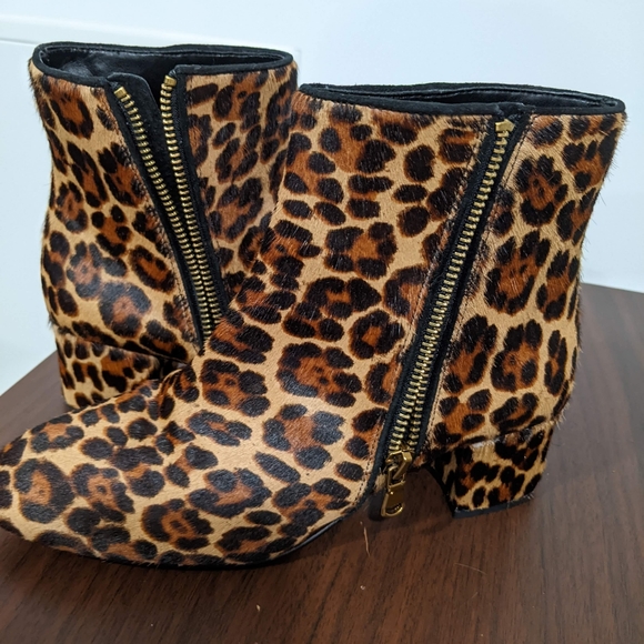 Ann Taylor: ankle bootie, leopard print - Picture 3 of 7